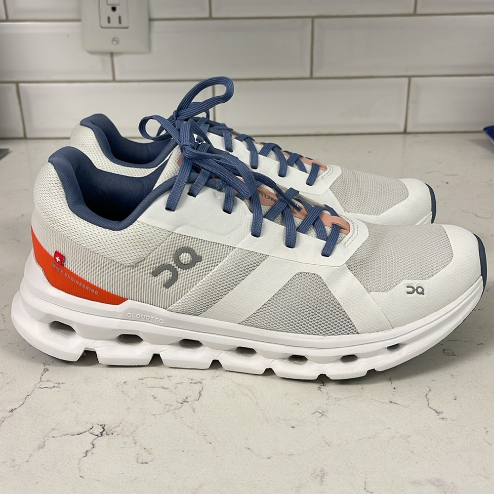 ON WOMEN'S CLOUDRUNNER Undyed-White | Flame Athletic Sneakers Size 9 - Picture 12 of 17